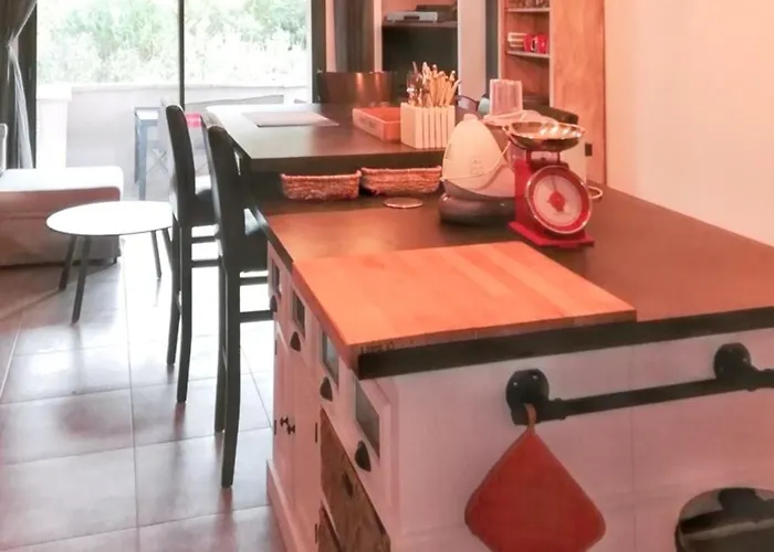 Charmante A Avec Piscine Privee Et Jardin 빌라