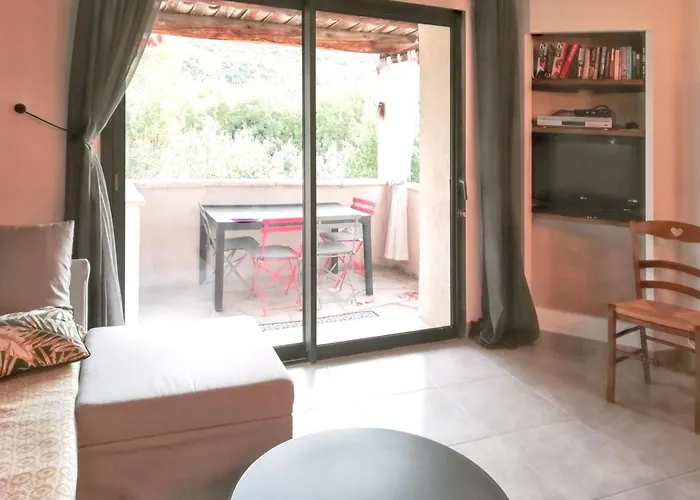 Charmante A Avec Piscine Privee Et Jardin 빌라 Dauphin