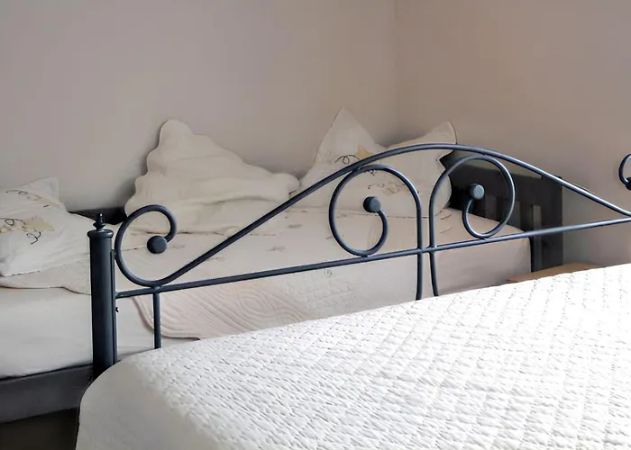 빌라 Charmante A Avec Piscine Privee Et Jardin Dauphin